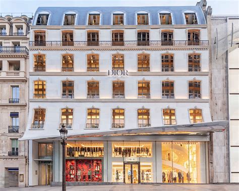 christian dior paris store|Christian Dior boutique Paris label.